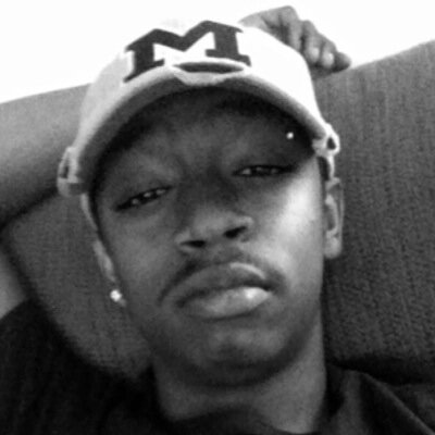 DeeGawd__'s profile picture. FMOIG: DeeJay_93