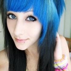 Hey im Kitty yes im a gamer girl and yes i stream :P come watch http://t.co/WRHbFZUC1t