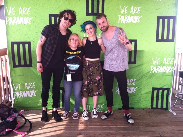 I am a fun-loving, easygoing, hyper person. Die-hard Paramore fan for life. 1/28/13 Hayley Williams replied to me! ❤ 4/13/13 and 5/2/13 Jeremy Davis RT me!