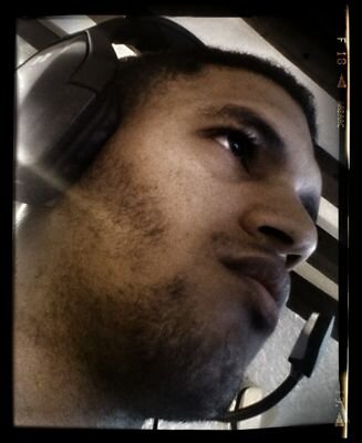 CubanMan✌
 CODplayer,,, search and destroy tout la journée...  don't fu.whit me... amateur player,,, ASTROGAMING'SCUFGAMING..SITBRO...