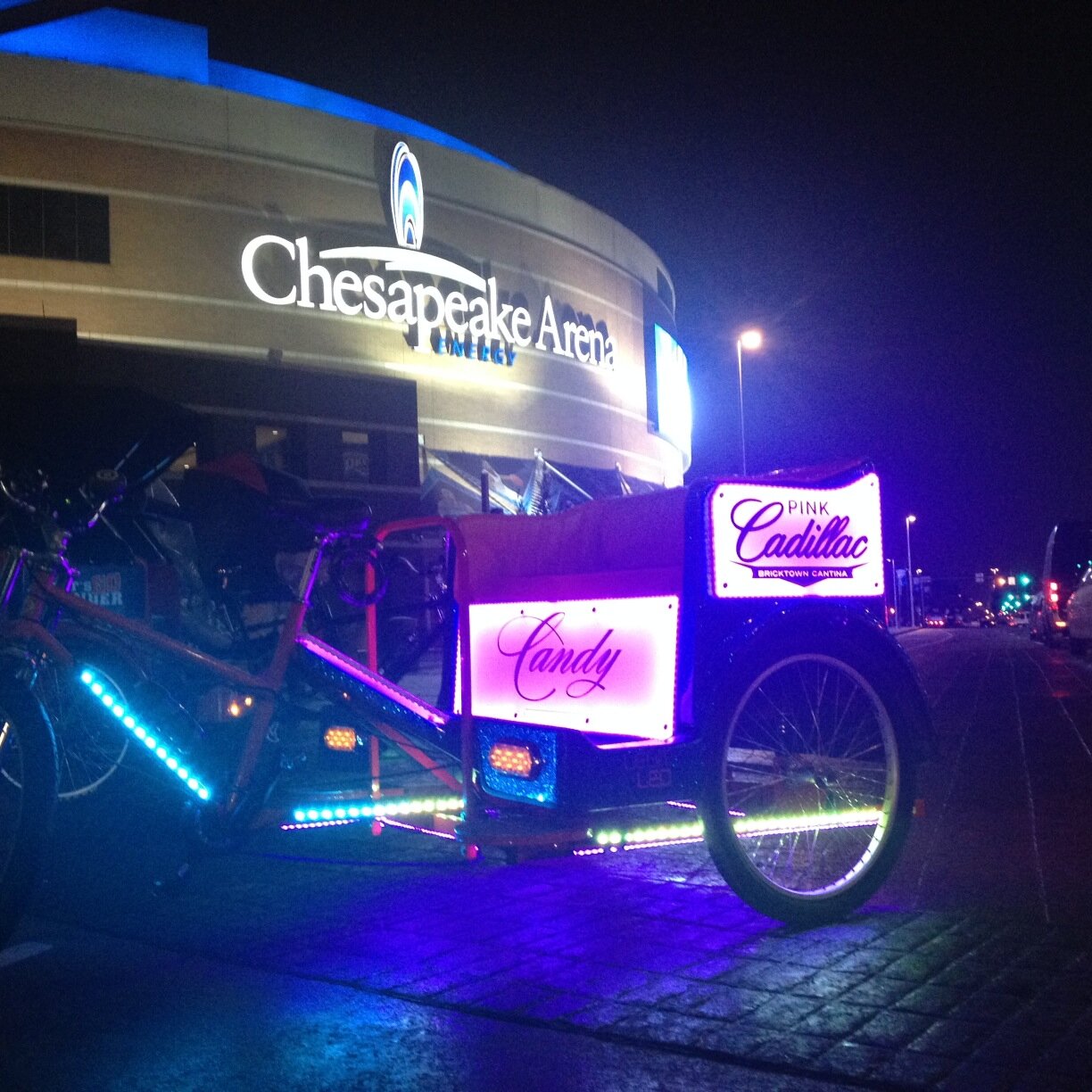 joshmartin8's profile picture. 