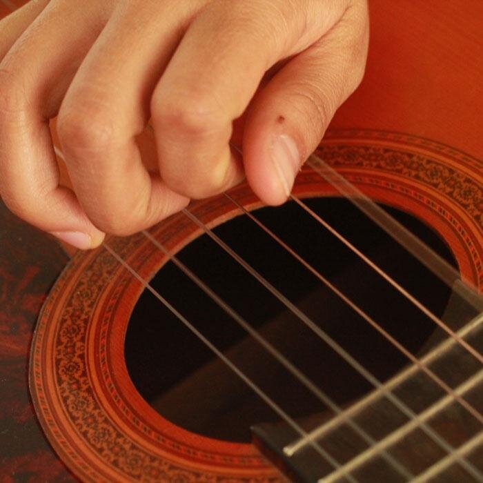 Buscamos dar mas promoción a todos aquellos que se dedican a grabar Covers y conectar a los diferentes cantantes para que se apoyen entre ellos #musica