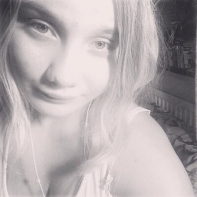 5sos, the fooo,håkan hellström, the vampire diaries, PLL & ulrik munther är väl mina största förälskelser just nu❤️träffat 0/4