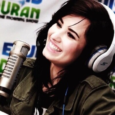 @DDLOVATO @CAMILACABELLO97 @LAURENJAUREGUI @NORMANIKORDEI @DINAHJANE97 @ALLYBROOKE 
---------QUEENZZZ-----/