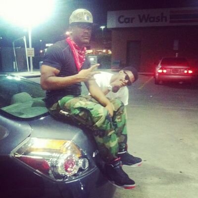 Im a bodybuilder. An a Party Promoter, hit me up if u ever need a party thrown me an FitsGang will give u a crowd  #FitsGang