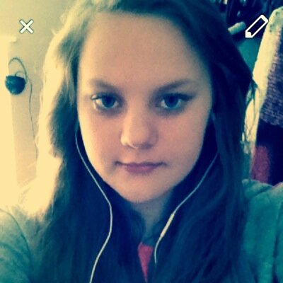 instagram-abbiebaker20 kik-abbiebaker13 snapchat-abbie.baker345   
❤️i follow back❤️