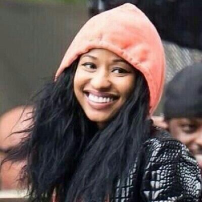 Nicki Minaj       Spain. ♕The Barbie Boss, bitch♕   ♡Once Barbz, this is forever♡ #TeamMinaj   http://t.co/B3RSXAPsTy