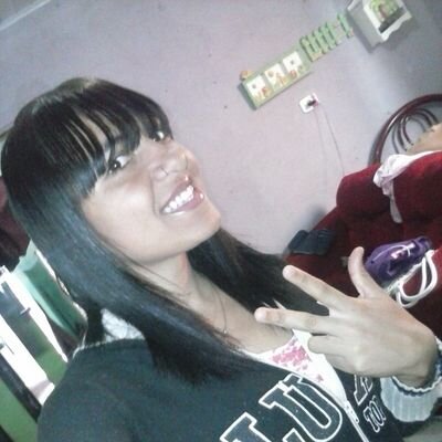 sou  feliz pôr te você comigo Môôh♡♡