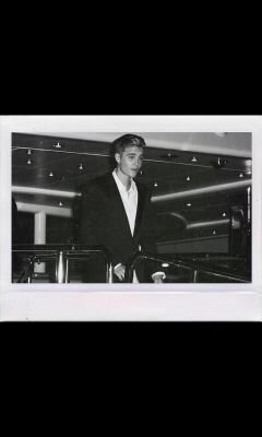 love you Justin maybe we will never talk but I now that I love you so this is enough for mee #beliebers