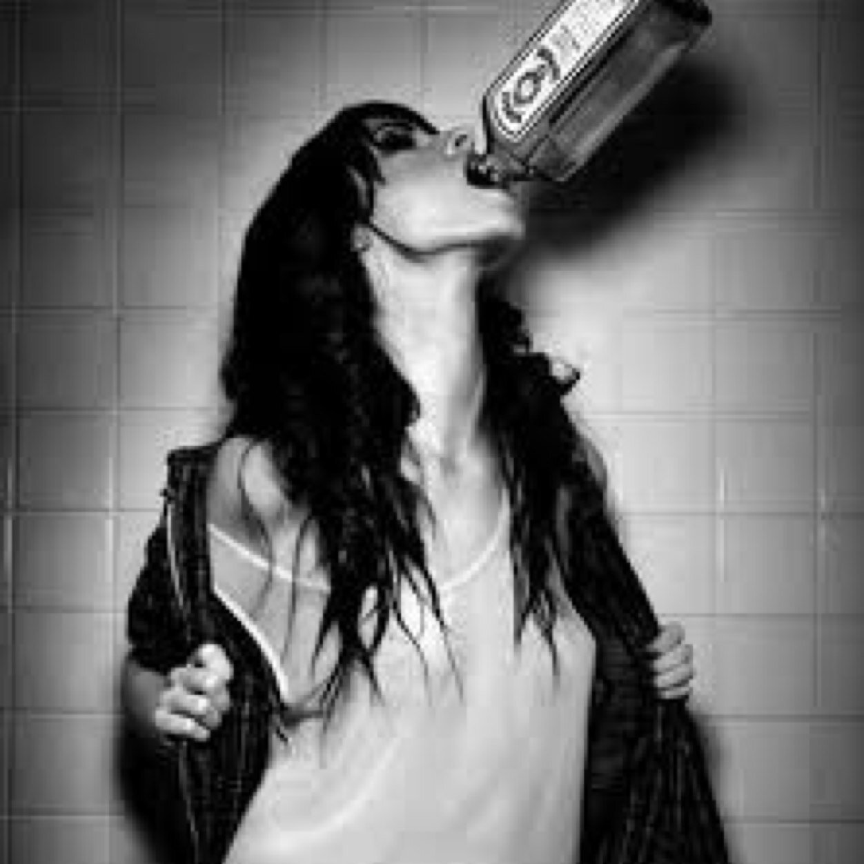 drinktohavefun's profile picture. Vodka never disapoints