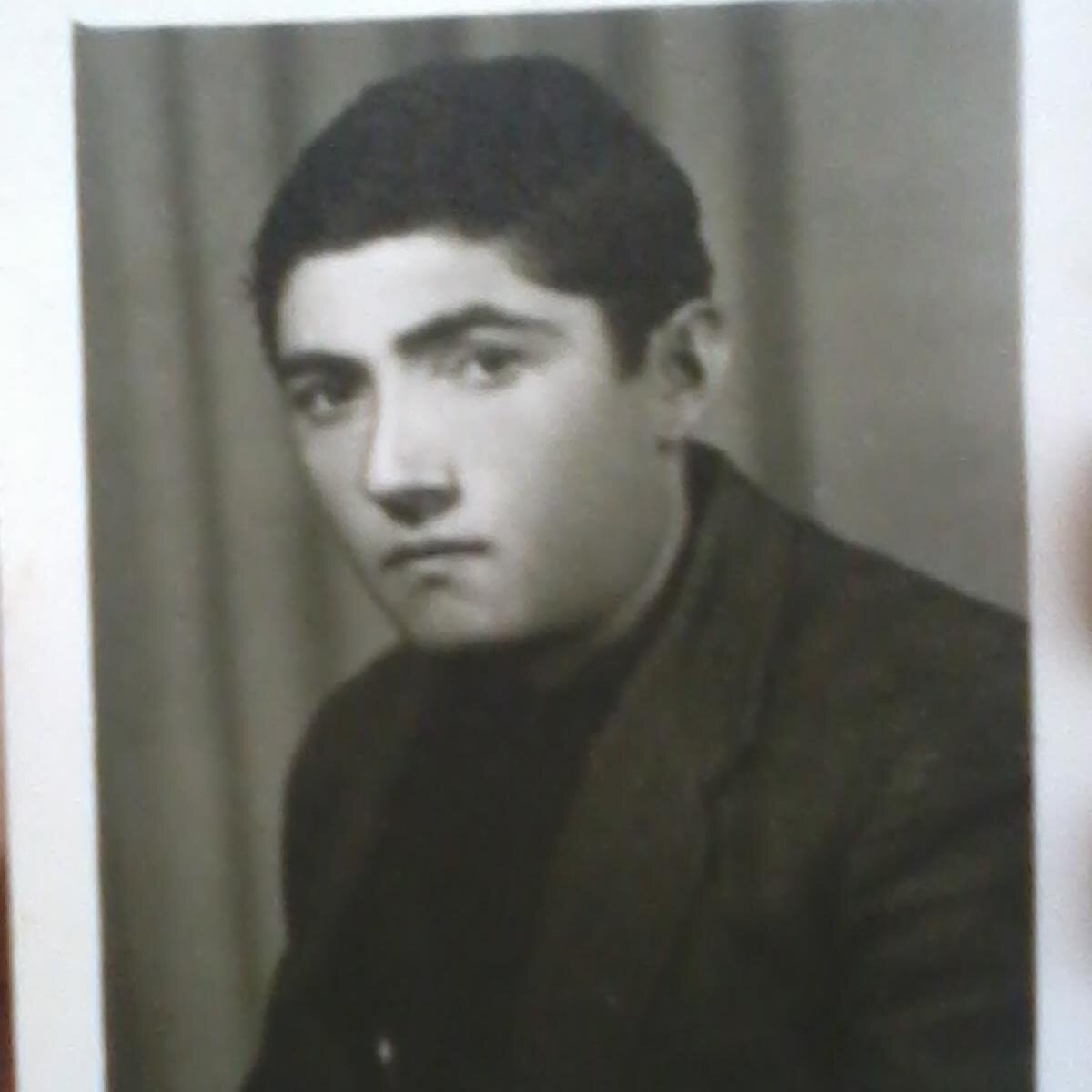 recepemirz's profile picture. 