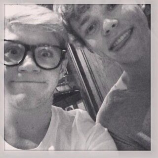 *Singer* Songwriter* Directioner* Niall&Me Forever & Always