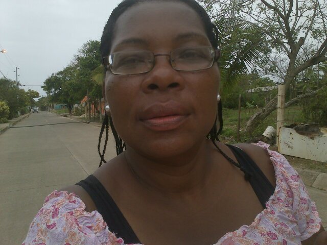 mariael10312872's profile picture. 