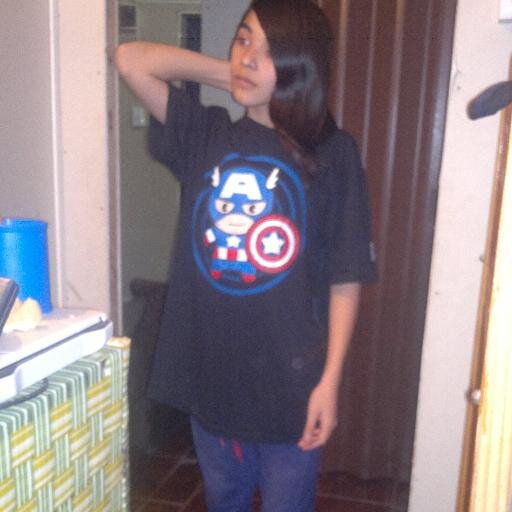 Me llamo Eric :3 . Un gusto ah jajajaja xd
♥Skateboarding♥