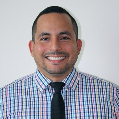 AndresLlanos8's profile picture. Ama y deja vivir