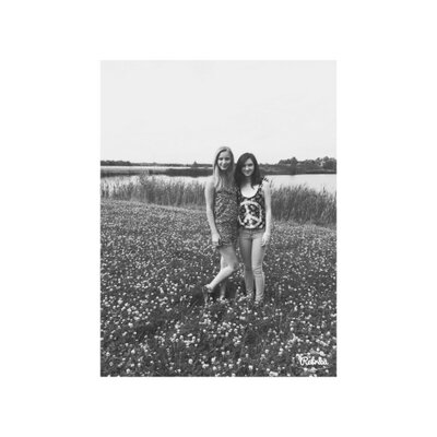 LauriX33's profile image