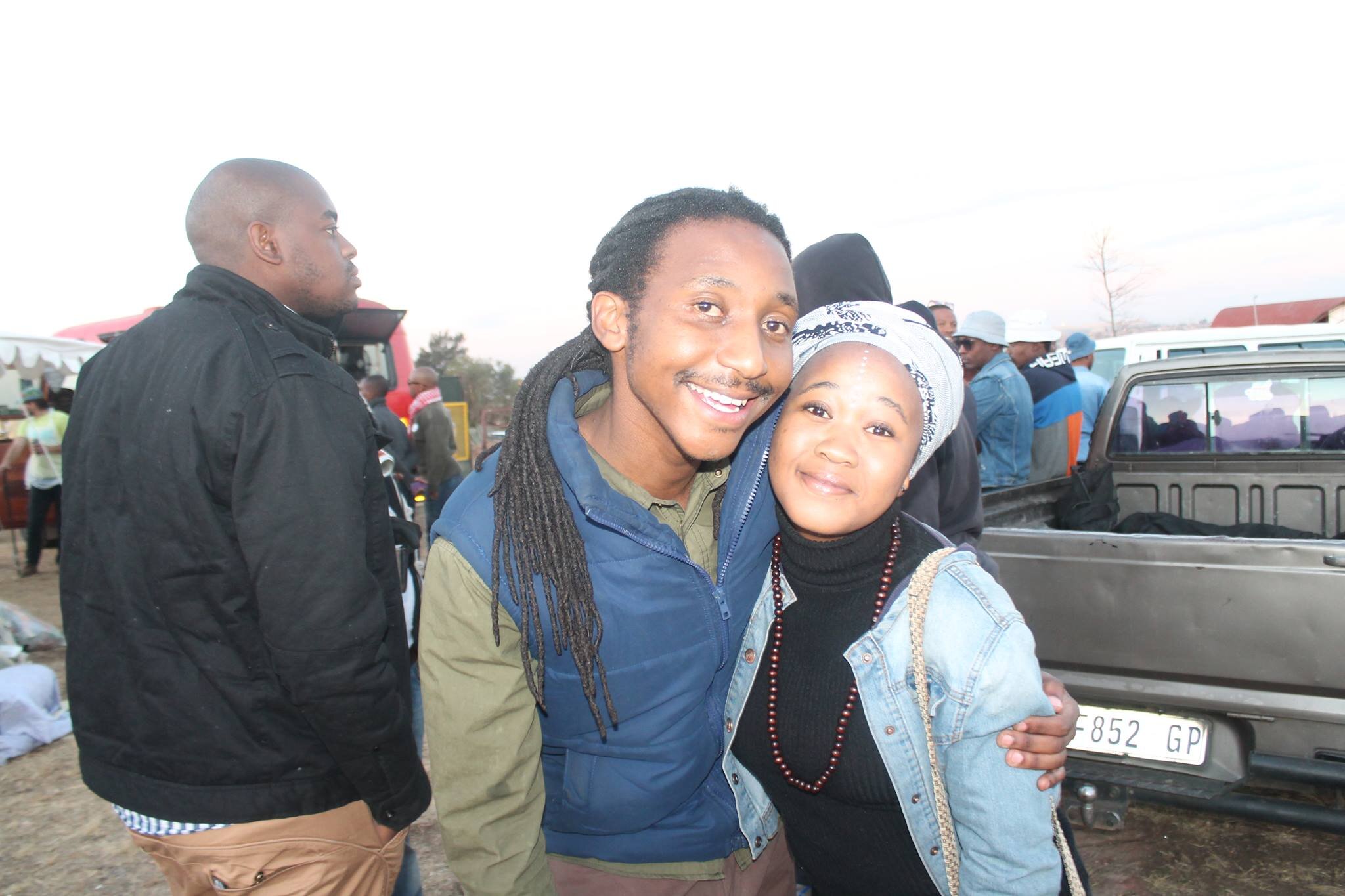 #Virgo| BookWorm♡ Music Enthusiast♡ Poetry♡ Pot♡ Beer♡ |FreeSpirit |Opinionated | hippie/peacefreak | I love life| I laugh ALOT! ☺