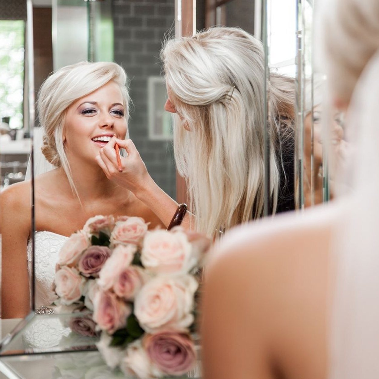 Make-up Artist & Hair Stylist - Face Perfect By Jodi Weddings, Portraits, Fashion & Photographic Make-Up & Hair Styling in Gloucestershire/The Cotswolds