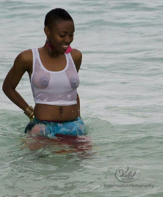 Jamaican Stylist and Publicist-  Email-janemichelle10@gmail.com