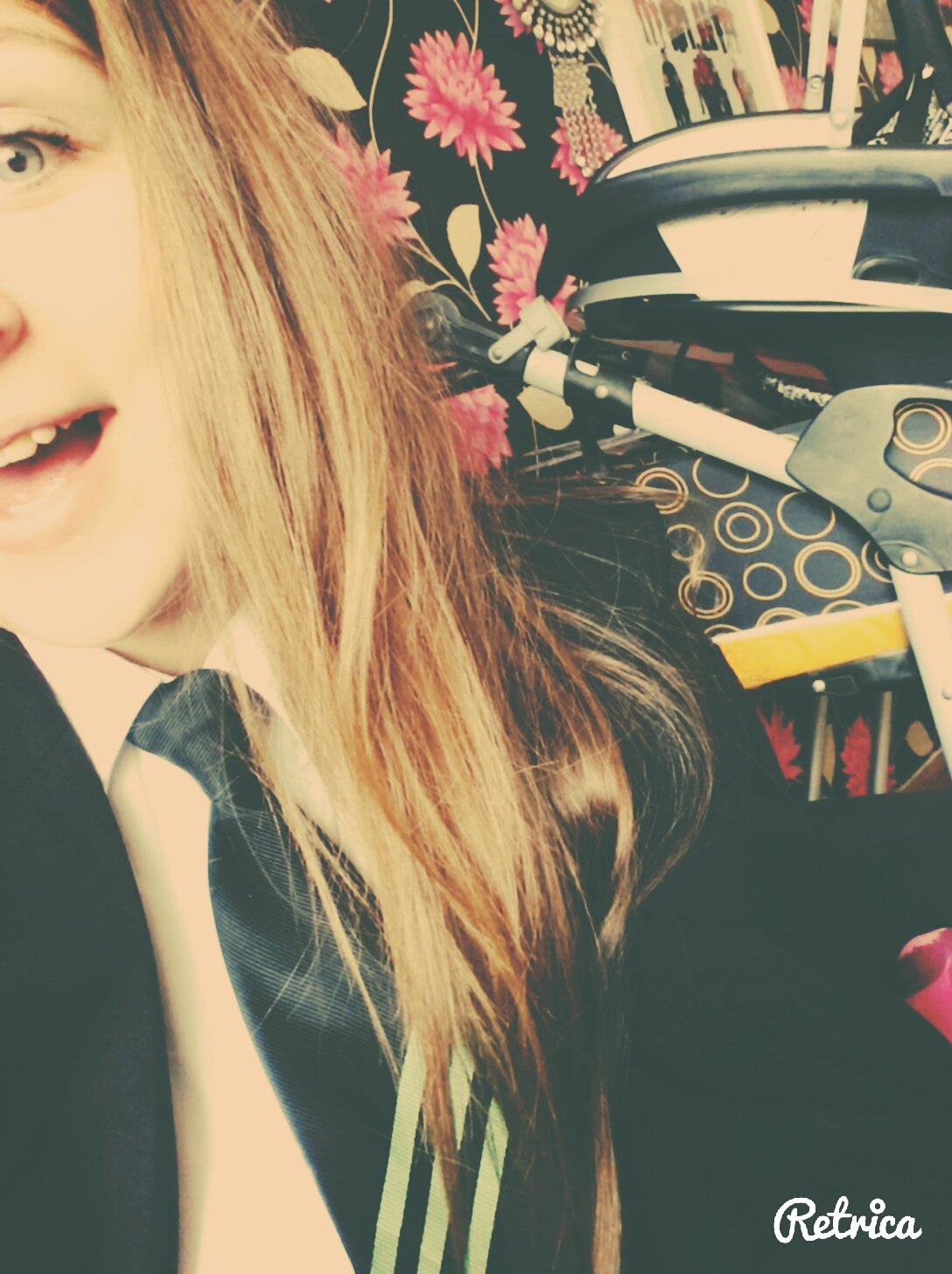 follow me and il follow back;;**and bacicaly as you can see im obssesed by magcon bbys®©love al of themm⊙⊙