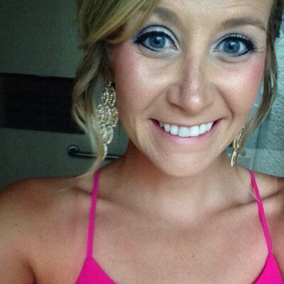 faithnoelh's profile picture. Teacher. {ΧΩ. SFA Alumn} Hope is the thing with feathers that pearches in the soul.