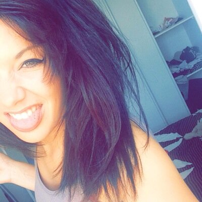 LorenaRouger's profile picture. J'me soucis pas de ce que j'aurais pu etre, j'suis que la moitier de ce que j'aurais du etre.