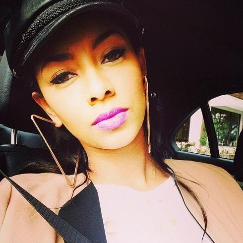 Pretty as a picture, sweeter than a swisher.