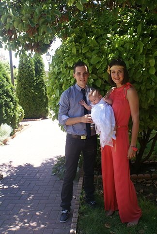 Rociio_Mazcu's profile picture. Y he plantado un jardín de la alegría para hacer mas divertidos mis días, y he soñao que dormía entre tus piernas y he dejao el sueño patas arriba