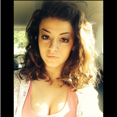 RosannaSavin's profile picture. I am actually a paedophile in disguise. My real name is Jeff and i'm 34. I'm bisexual and I have a foot fetish. X