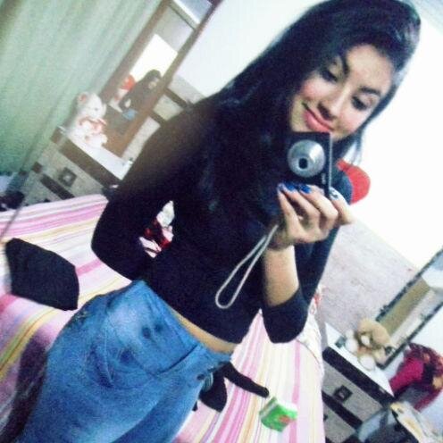 ♥ .... Apesar de tudo, continue sorrindo! ♥•te amo Abnner  @men1no_estranho ! ♥ Irmão @Pohad_ ♥   ☺
∙ܟ
