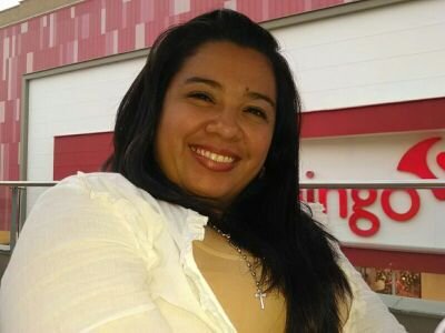 angievelez30's profile picture. 