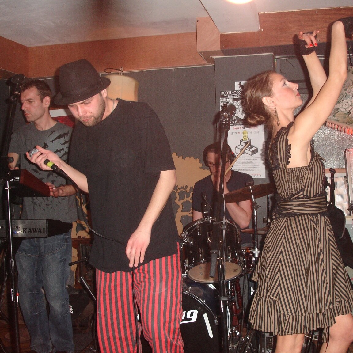 Pirates of the low frequency sine waves
