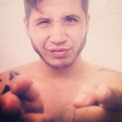 siguiendo mi camino, esperando mi destino
instagram: harryleo23