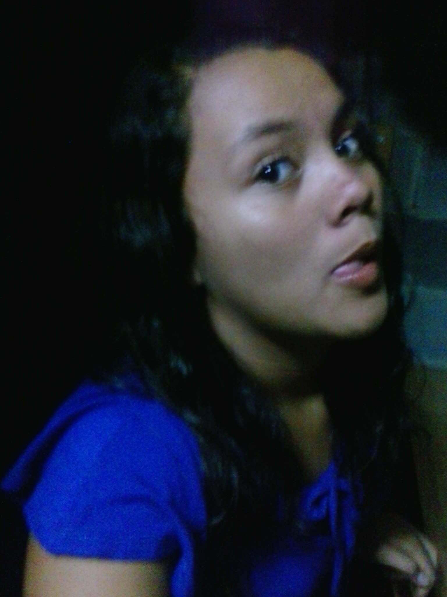 mishelflores11's profile picture. 