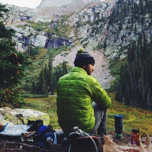 Je puise ma singularité dans la recherche permanente de nouveautés et dans l'envie d'atteindre les sommets. Voyages • Business • Séduction •  Lifestyle • Social