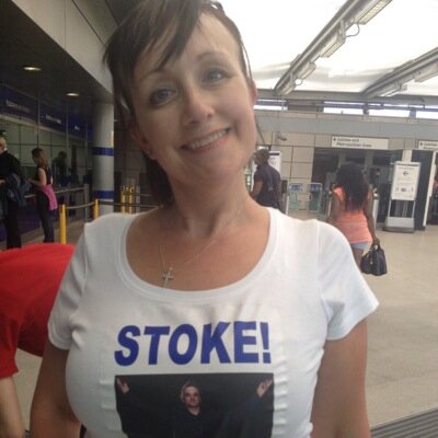 ilovetunstall's profile picture. My opinion counts so follow me xx Jody