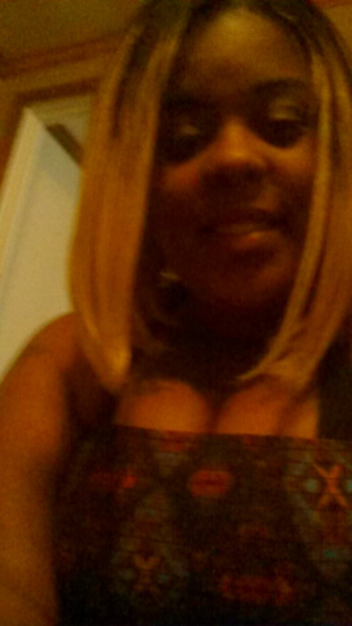 YOLO , so im living everyday like my last .. check me out TWITCHES :)