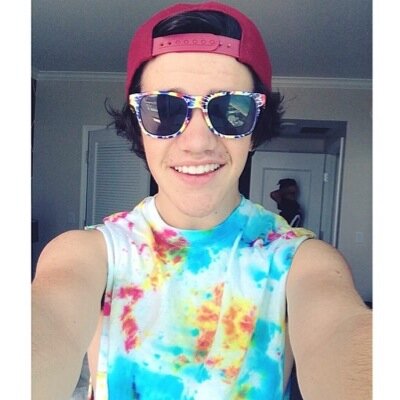 aarons_versace's profile picture. 