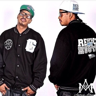 WALKING BILLBOARD #the1 #floosgang #luxuryclique Y.A. AMERICAN GRXXD CLOTHING #the1notthe2 thatsworkmusic@gmail.com