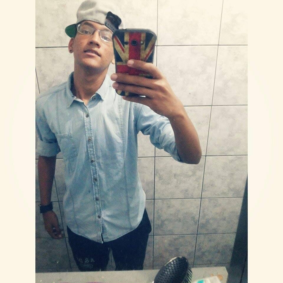 JeremiiasCosta_'s profile picture. 16. RJ . Pagodeiro . 
Instagram : @jeremias_costa / Facebook : https://t.co/uCHRlvB3GU