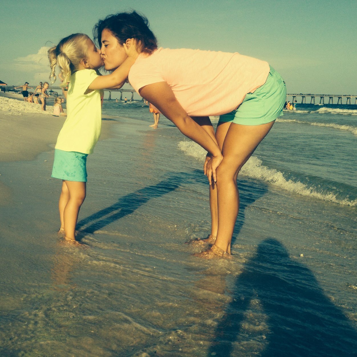 AshleyAllen41's profile picture. Mommy to Ellie | Fan to the Auburn Tigers.|
Instagram:ellies_mommy11