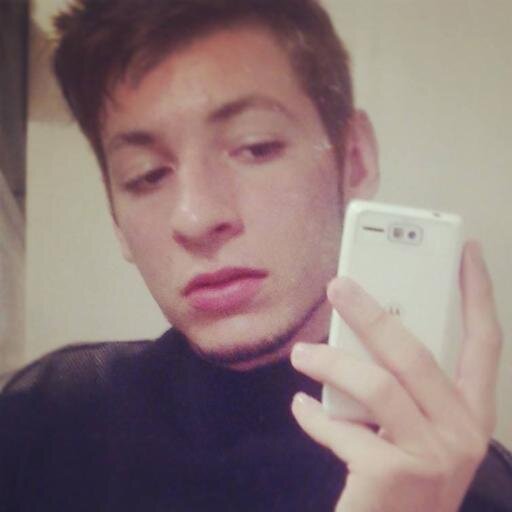 darcyamparo's profile picture. 