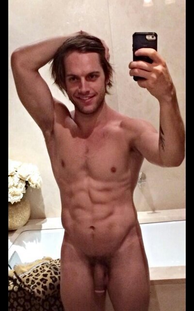 Prince of the Faeries. Elusive and mysterious. #Dynasty #TrueBlood {RP 18+}