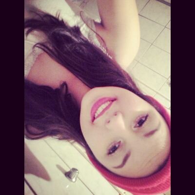 Buscando um novo rumo que faça sentido neste mundo louco. ☮   Whats (15)998065955