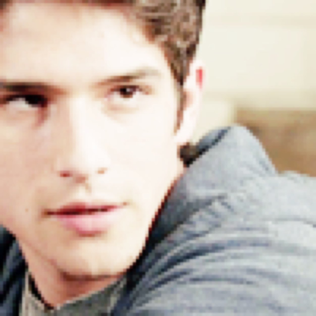 News Account for Tyler Posey! Catch him playing Scott Mccall on MTV's Teen Wolf.
New episodes every Monday @ 10/11c