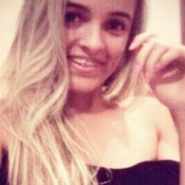 Sorria, felicidade contagia ;) https://t.co/AuReChymA4