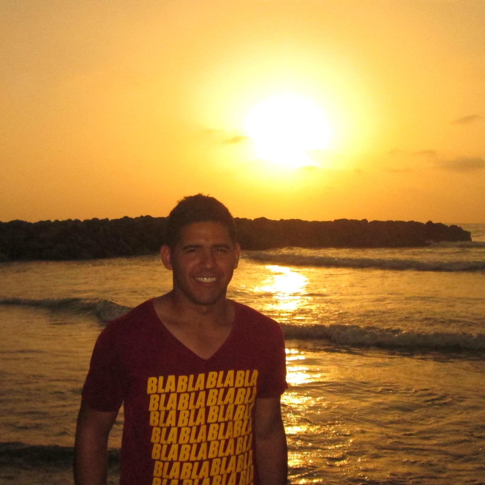 jebasu17's profile picture. Estudiante de diseño industrial!