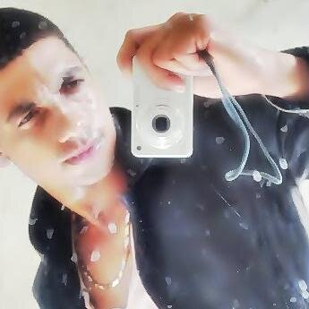 I am a guy, as well as the life, taste a little bit of everything from sports music. i am sipatico and prucuro new friendships that can last forever and i hope