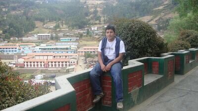 raffaten's profile picture. Aveces pelotero aveces bailarín, pero siempre directo🇵🇪 💙🤍