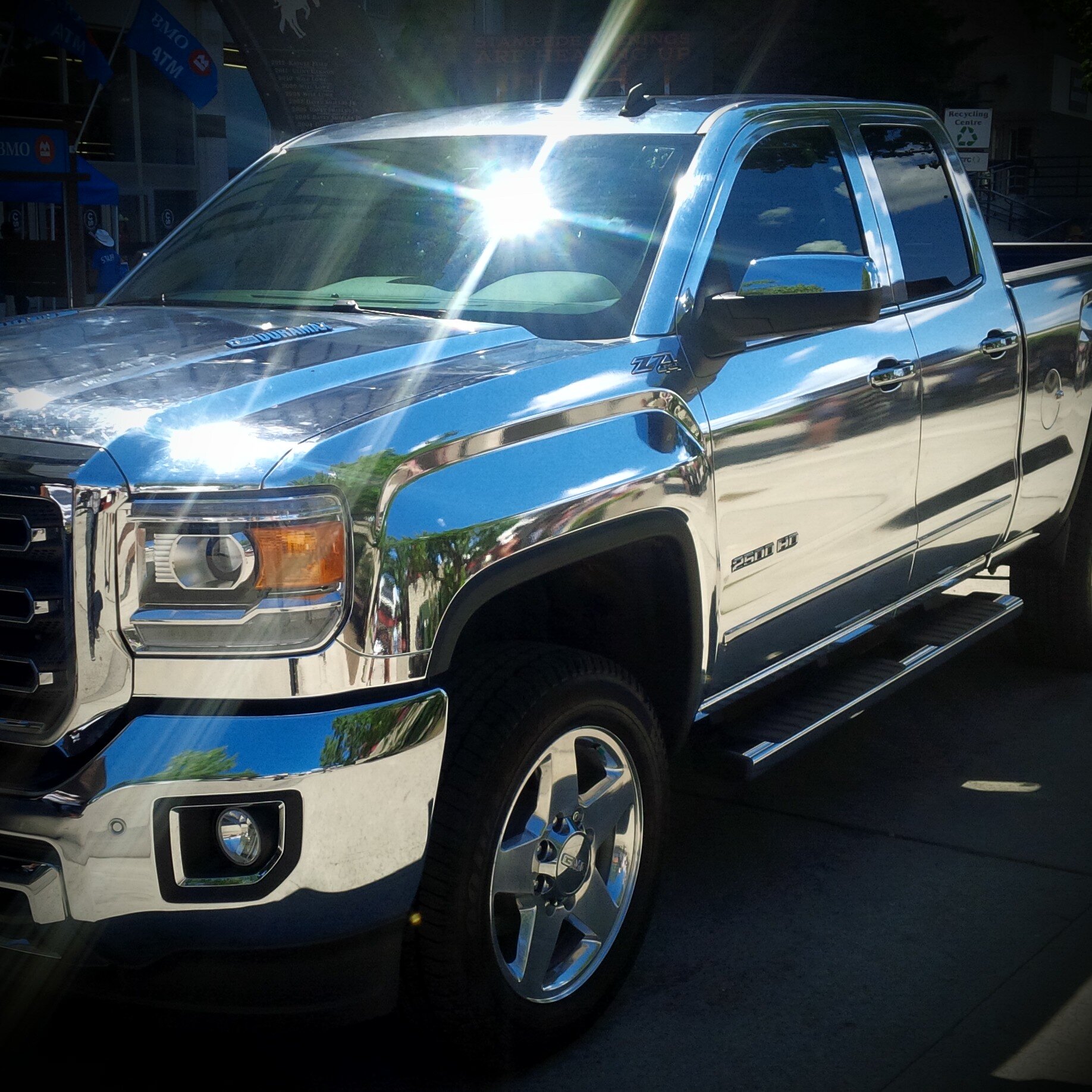 ONLY deluxe #detailing service in the #BowValley 120 Eagle Cr. or WE ARE MOBILE!  Professional Products & Techniques. Cars, Trucks, Work Vehicles, RV's, Boats..